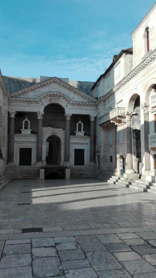 Split Studio Irisha Εξωτερικό φωτογραφία